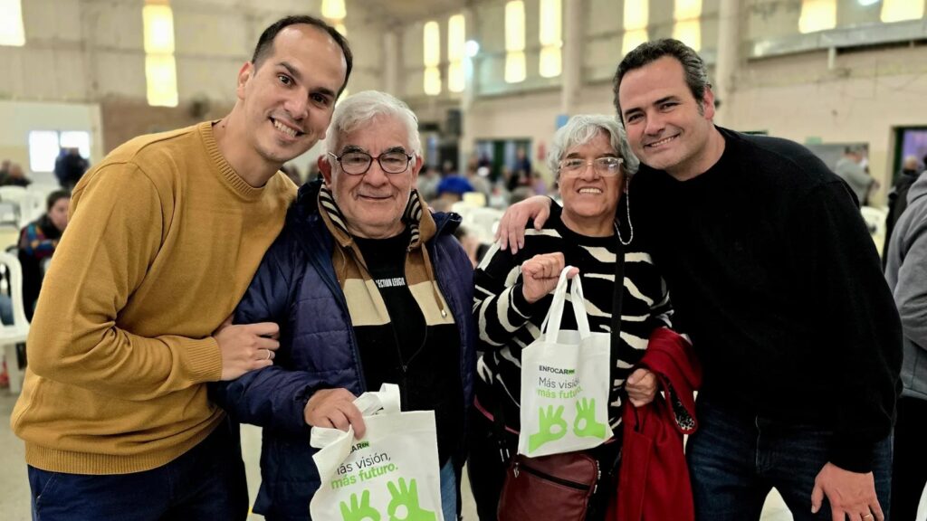 Enfocar llegó a más de 6.700 vecinos de Allen con salud visual gratuita