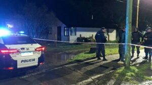 Lee más sobre el artículo Atacó a su mujer y mató a su hija de 3 años en Villa La Angostura