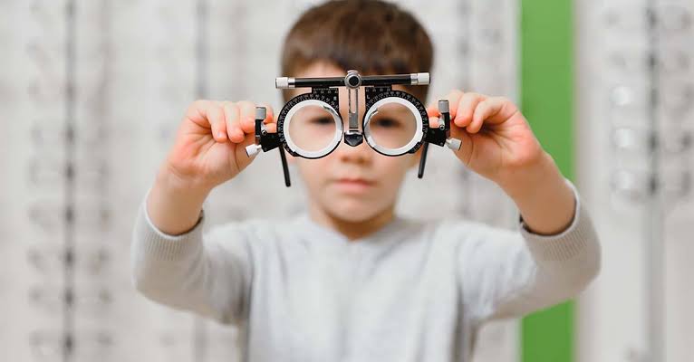 Día Mundial de la Visión: controles gratuitos para niños en el Hospital de Cipolletti