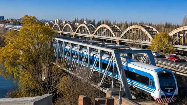 Lee más sobre el artículo Nación transfirió el Tren del Valle a Río Negro y crecen las expectativas