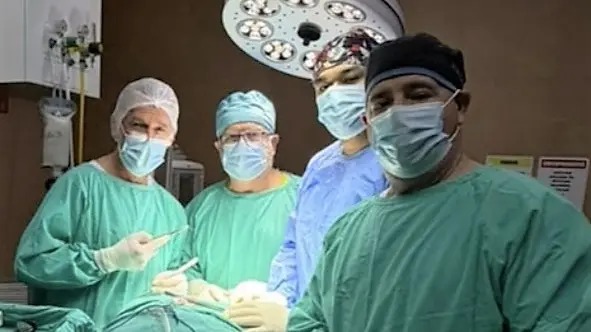 El Hospital de Roca realizó histórico procedimiento para recuperar la voz y la calidad de vida