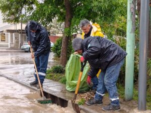 Lee más sobre el artículo Alerta amarilla por lluvias y tormentas: piden no sacar la basura y tomar precauciones