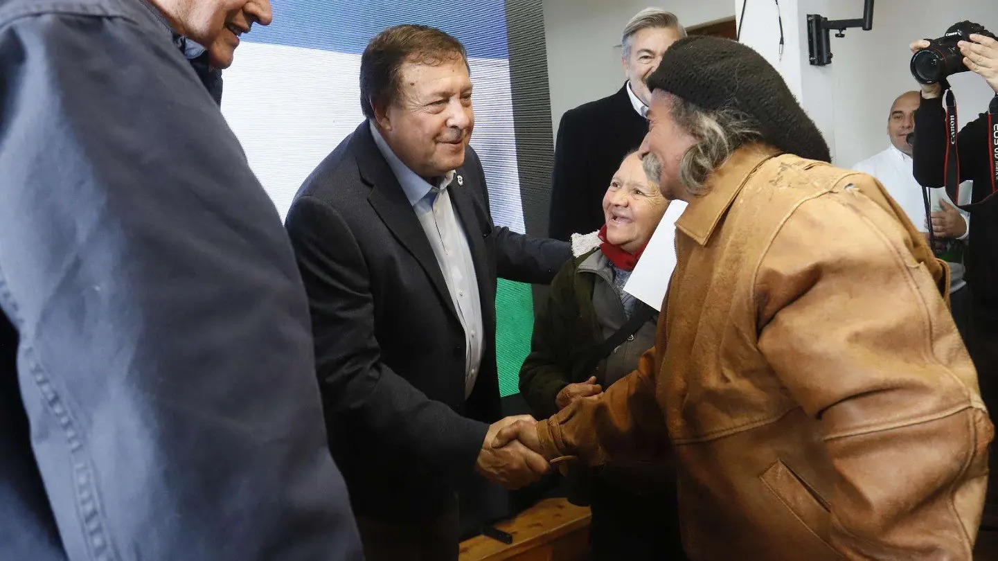 En este momento estás viendo Más gas para Bariloche: Weretilneck confirmó obras para el hospital y miles de familias